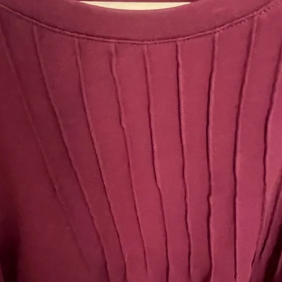 Elegant Burgundy Women's Top - Picture 3 of 3